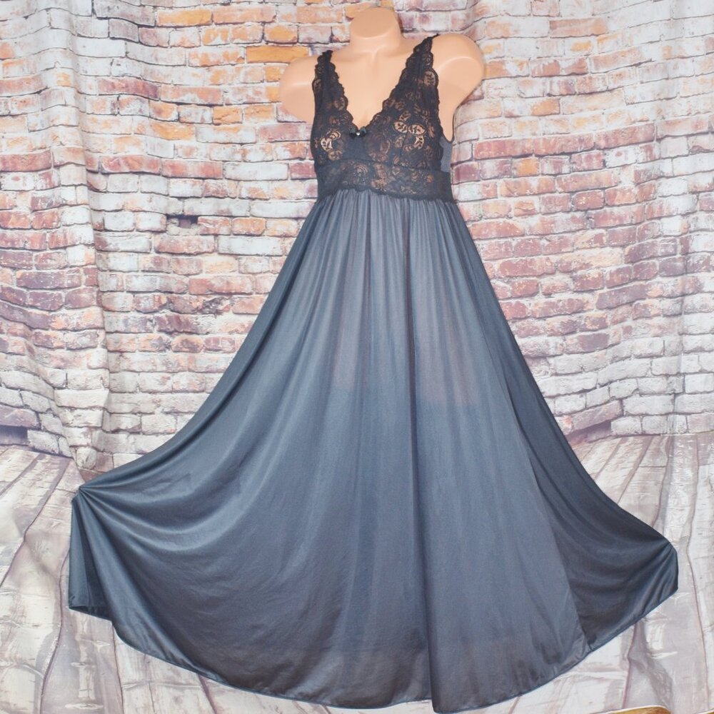 Shadowline Medium Black Full Sweep Silky Nylon Nightgown Olga esque W Lace Vtg - Picture 2 of 12